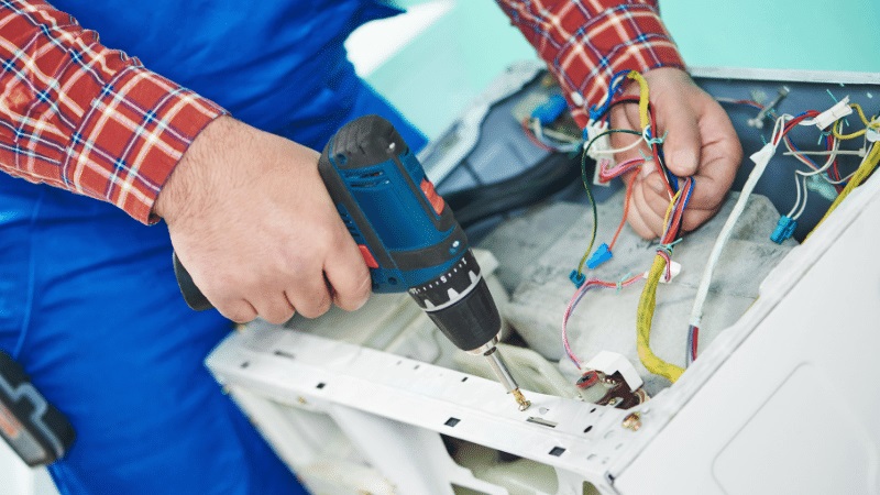 Karamürsel Hitachi servisi orijinal yedek parça kullanımı